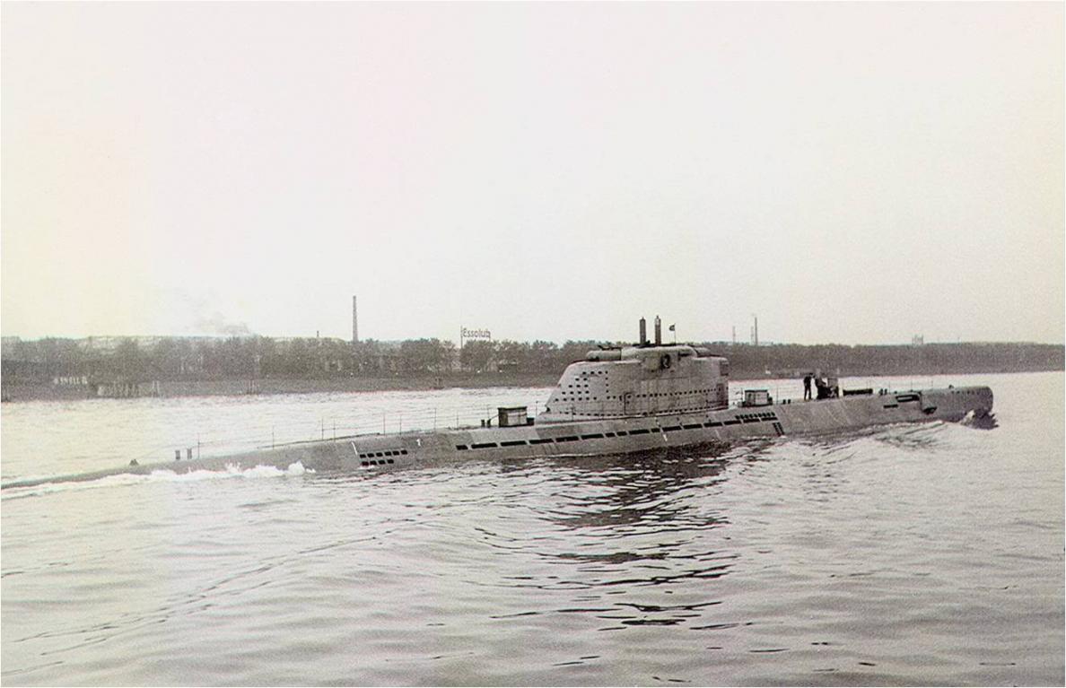 Click image for larger version

Name:	typexxi-submarine.jpg
Views:	1
Size:	96.1 KB
ID:	73099