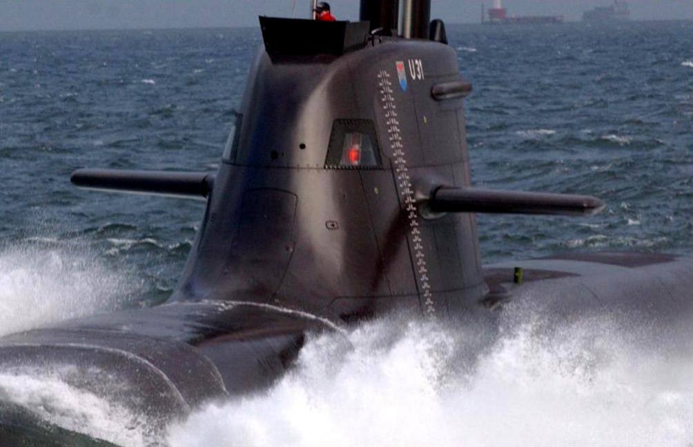 Click image for larger version

Name:	u31 sail zoom.jpg
Views:	1
Size:	66.9 KB
ID:	73138