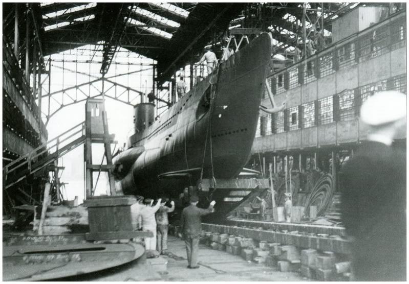 Click image for larger version

Name:	U-53-LancementdansleschantiersnavalsFKruppGermaniawerftAGKiel-Gaardenle6mai1939.jpg
Views:	2
Size:	77.5 KB
ID:	73631