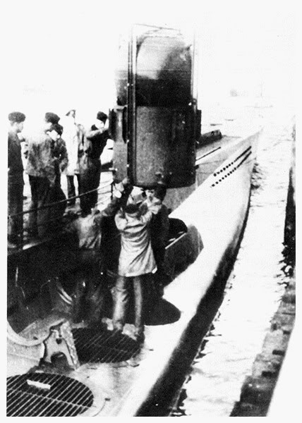 Click image for larger version

Name:	U-117-Chargementdemines.jpg
Views:	2
Size:	53.1 KB
ID:	74006