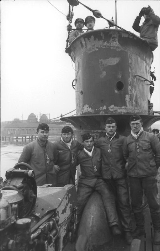 Click image for larger version

Name:	wilhelmshaven231940u50.jpg
Views:	2
Size:	58.0 KB
ID:	74098