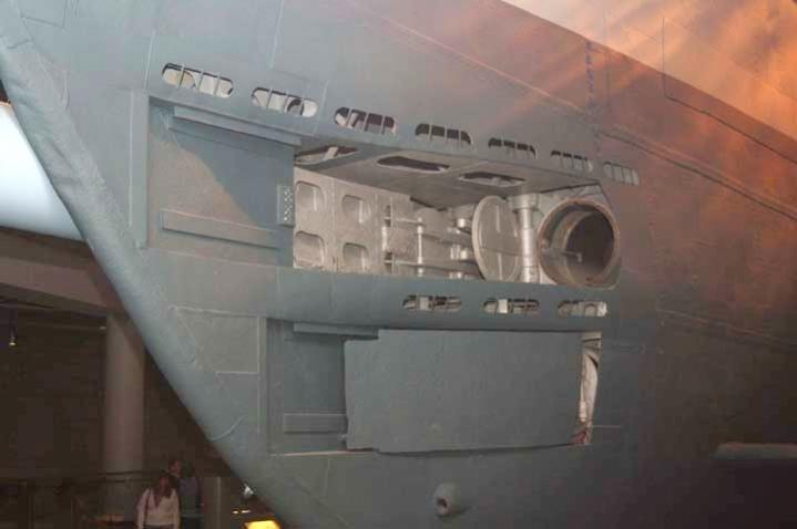 Click image for larger version

Name:	bow%20port-001.jpg
Views:	1
Size:	26.0 KB
ID:	74234