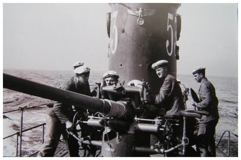 Click image for larger version

Name:	u53canonde105mm.jpg
Views:	1
Size:	55.0 KB
ID:	74289