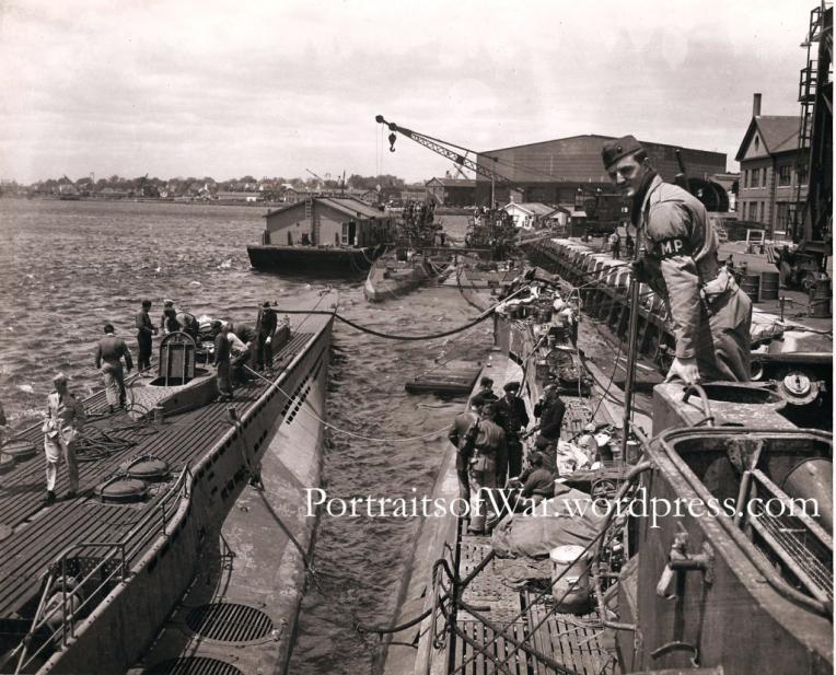 Click image for larger version

Name:	uboat17.jpg
Views:	1
Size:	98.3 KB
ID:	75231