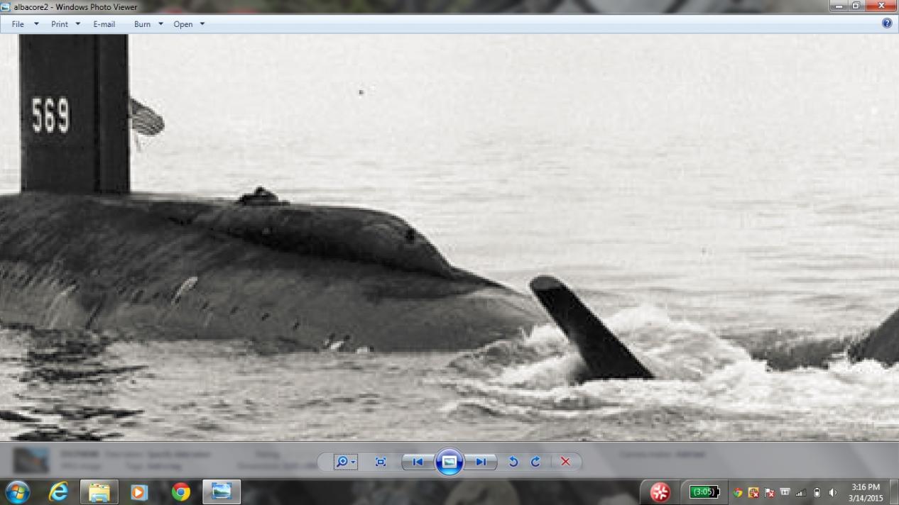 Click image for larger version

Name:	albacore stern light.jpg
Views:	1
Size:	90.6 KB
ID:	97665