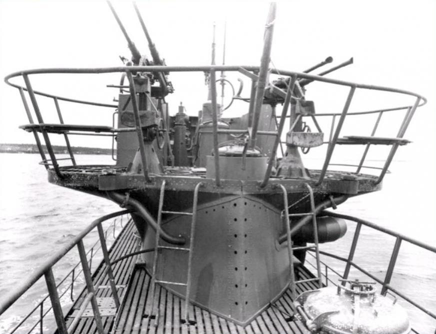 Click image for larger version

Name:	U889 rear deck JPEG.jpg
Views:	1
Size:	74.1 KB
ID:	84845