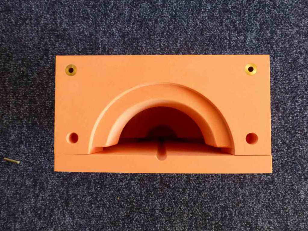 Click image for larger version  Name:	mould-part-halve-002.jpg Views:	1 Size:	451.1 KB ID:	126233