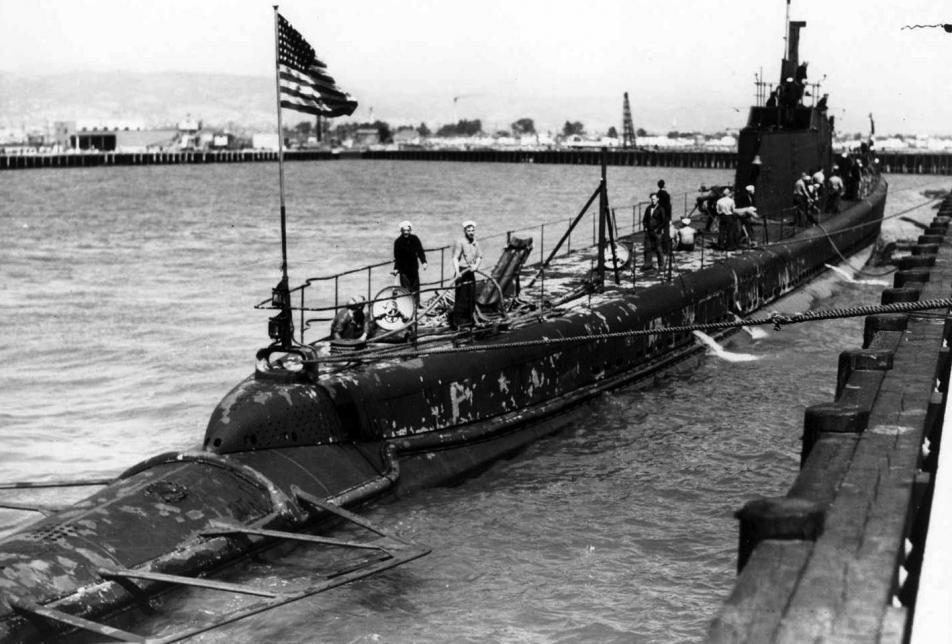 Click image for larger version

Name:	12 weathered - USS Wahoo SS-238.jpg
Views:	1
Size:	96.1 KB
ID:	68243