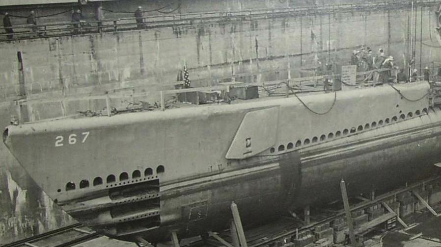 Click image for larger version

Name:	16 weathered - USS Pampon SS-267.jpg
Views:	1
Size:	62.6 KB
ID:	68245