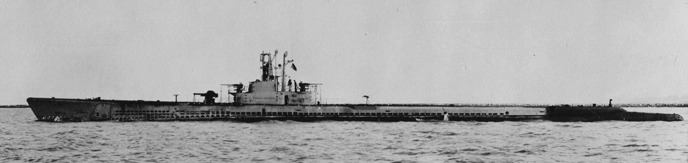Click image for larger version

Name:	01c Weathered - USS Grouper SS-214.jpg
Views:	1
Size:	104.5 KB
ID:	68225
