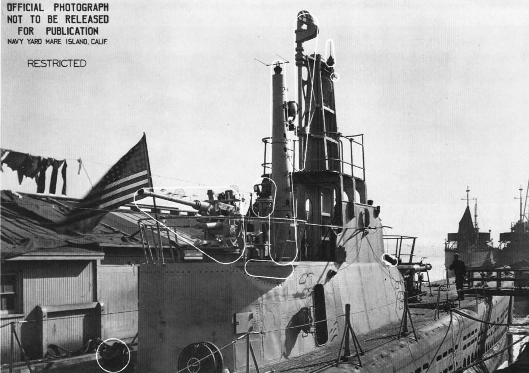 Click image for larger version

Name:	11 Weathered - USS Gato SS-212.jpg
Views:	1
Size:	86.1 KB
ID:	68240