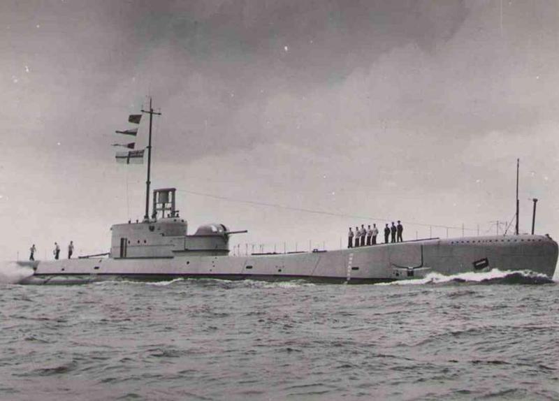 Click image for larger version

Name:	HMS%20THAMES2.jpg
Views:	2
Size:	43.6 KB
ID:	63360