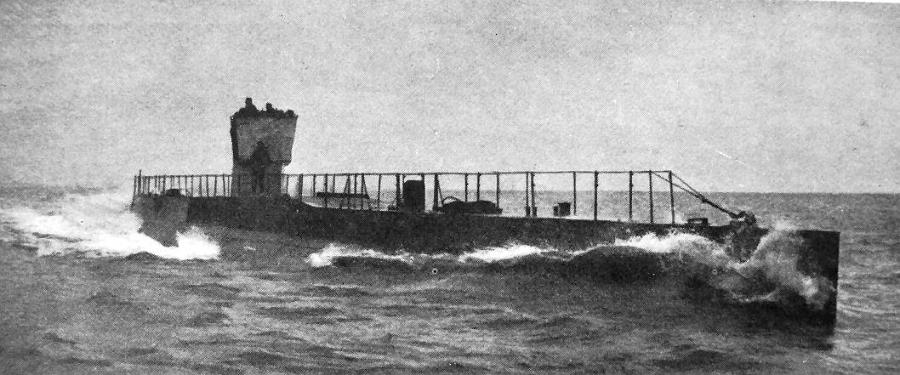 Click image for larger version

Name:	Submarine%20KIII%20(Netherlands)-01.jpg
Views:	1
Size:	60.6 KB
ID:	100709