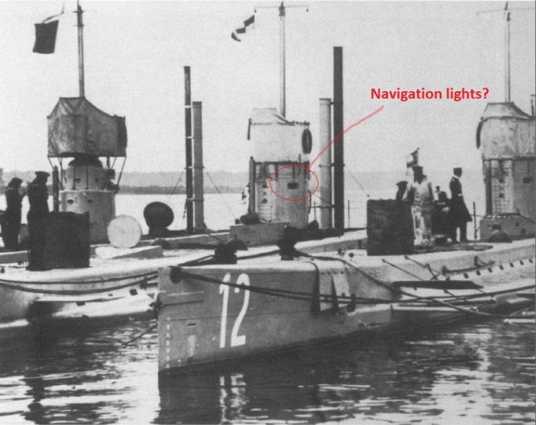 Click image for larger version

Name:	u boats with lights.jpg
Views:	509
Size:	63.4 KB
ID:	150813