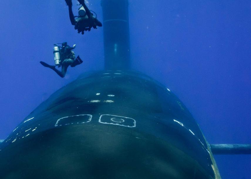 Click image for larger version

Name:	USS NC_1.jpg
Views:	418
Size:	34.6 KB
ID:	151643