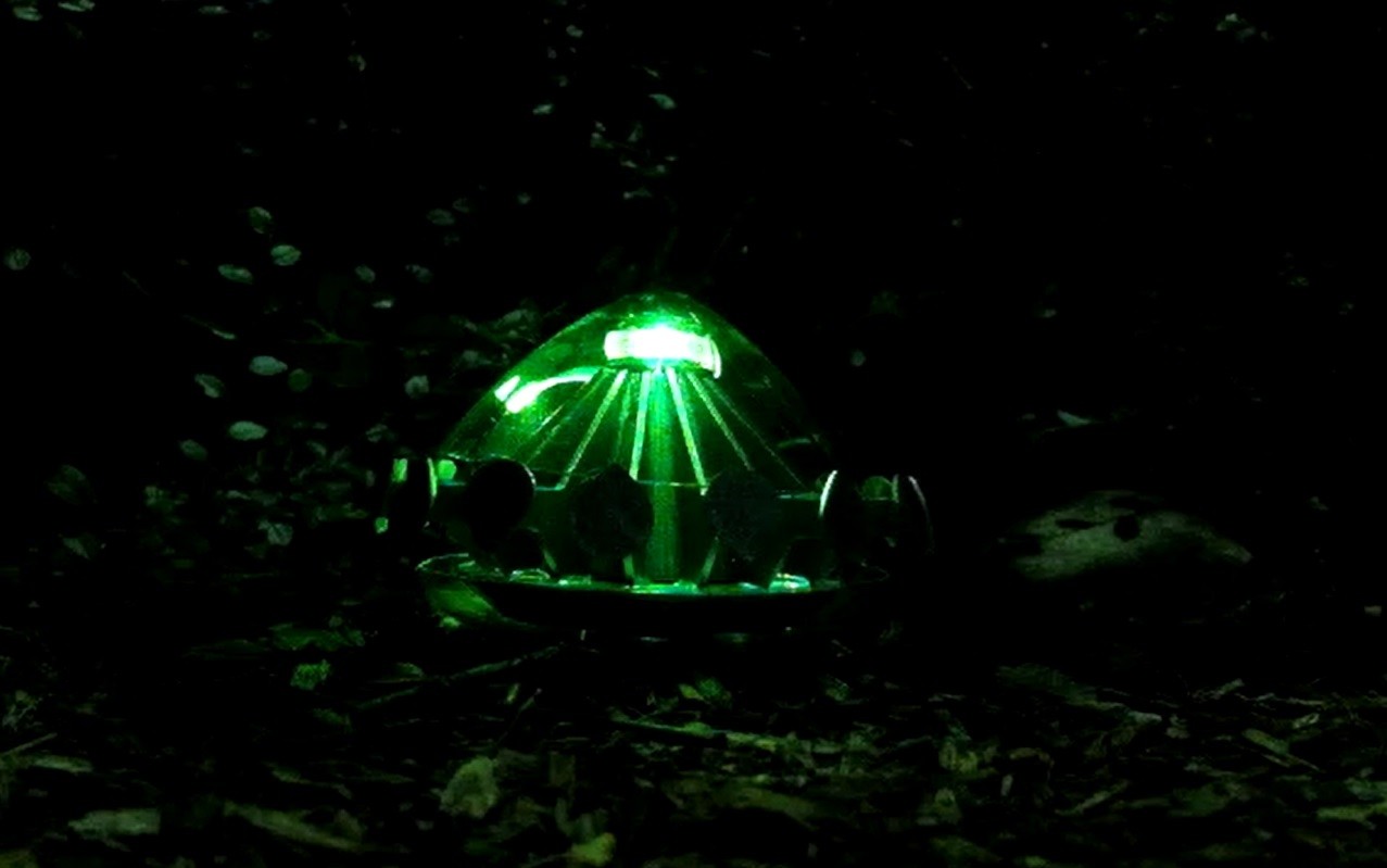 Click image for larger version

Name:	UFO.jpg
Views:	243
Size:	82.2 KB
ID:	153209