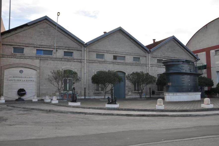 Click image for larger version

Name:	8bc74b0b4a1a5e7838dea82e05343bc.jpg
Views:	785
Size:	57.1 KB
ID:	157527