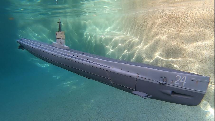 Click image for larger version

Name:	U-23 bow down 10.JPG
Views:	254
Size:	57.6 KB
ID:	158450