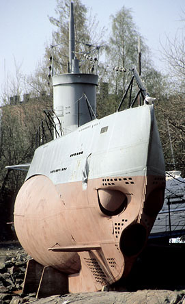 Click image for larger version

Name:	vesikko_bow_03.jpg
Views:	1
Size:	57.5 KB
ID:	100880