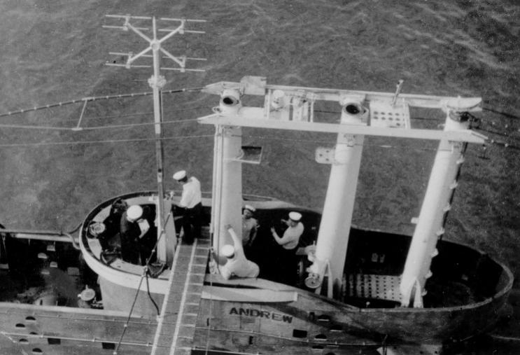 Click image for larger version

Name:	1948_00_00_andrew_alongside_hms_anson.jpg
Views:	1
Size:	55.8 KB
ID:	63514