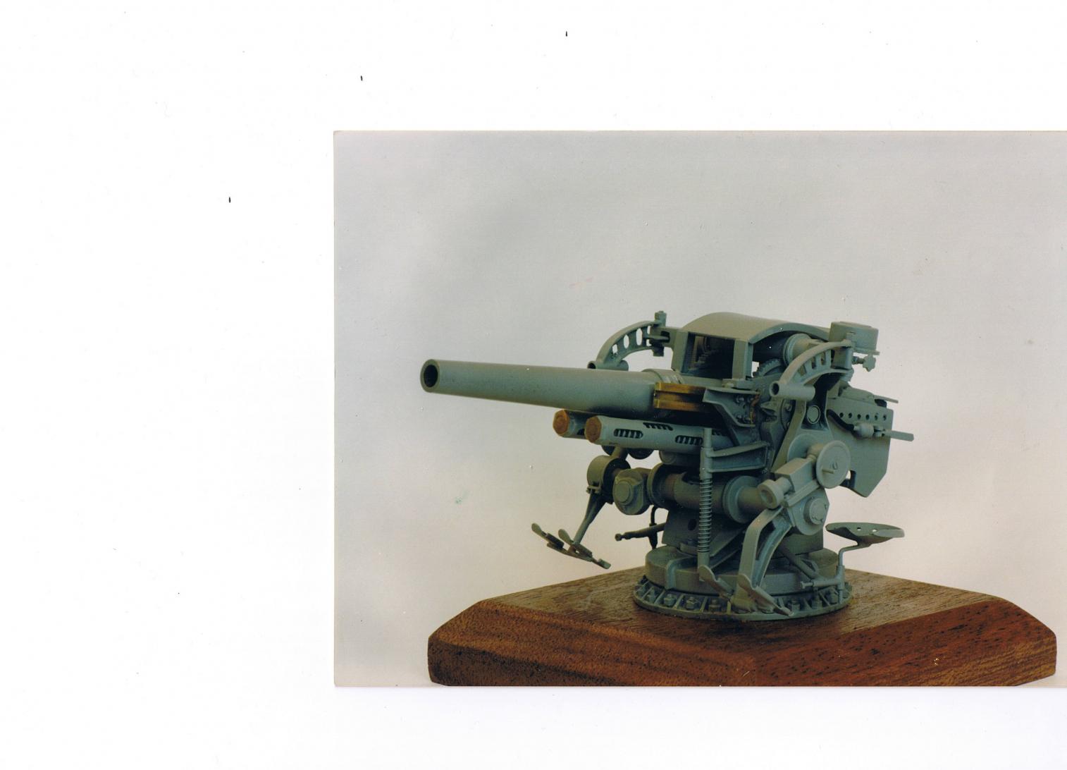 Click image for larger version

Name:	gun2.jpg
Views:	1
Size:	87.1 KB
ID:	99945