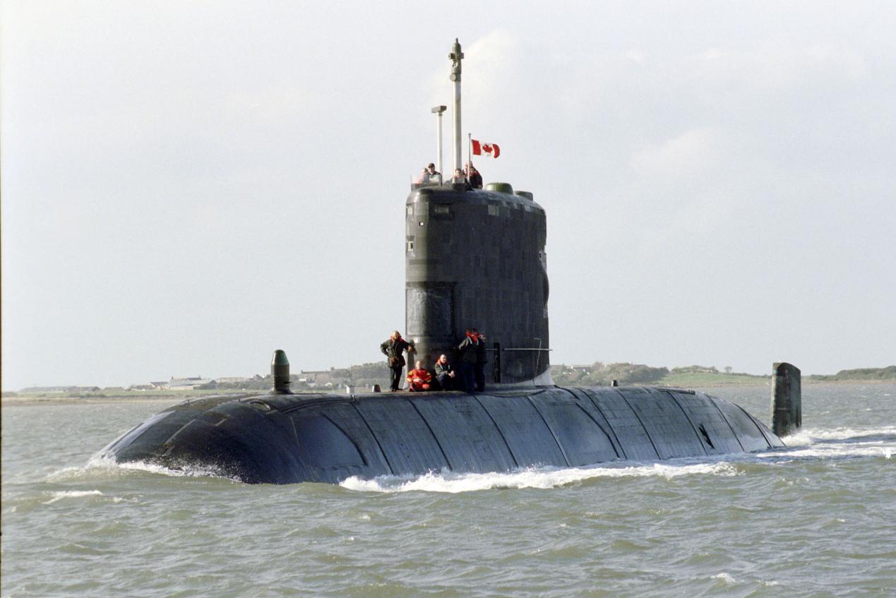 Click image for larger version

Name:	HMCS_Windsor_SSK_877.jpg
Views:	1
Size:	94.1 KB
ID:	64805