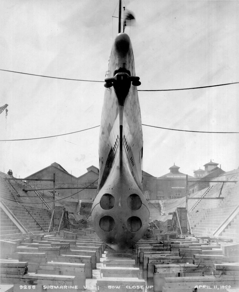 Click image for larger version

Name:	V3 drydock 1929.jpg
Views:	1
Size:	90.8 KB
ID:	64013