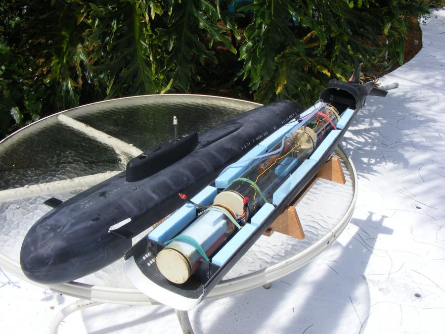 Click image for larger version

Name:	4-26-10 boats, oscar 108.jpg
Views:	2
Size:	94.6 KB
ID:	58819