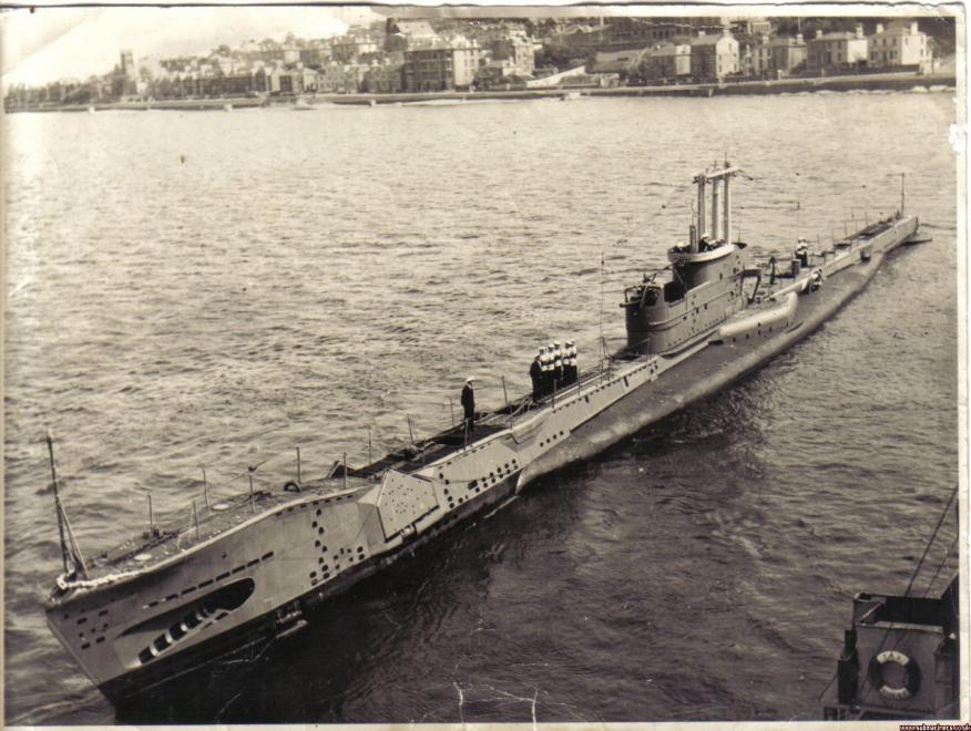 Click image for larger version

Name:	HMS_Andrew1.jpg
Views:	2
Size:	95.5 KB
ID:	62202