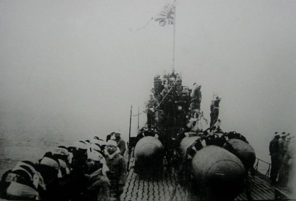 Click image for larger version

Name:	11 Kaiten manned Torpedos.jpg
Views:	1
Size:	38.8 KB
ID:	89978