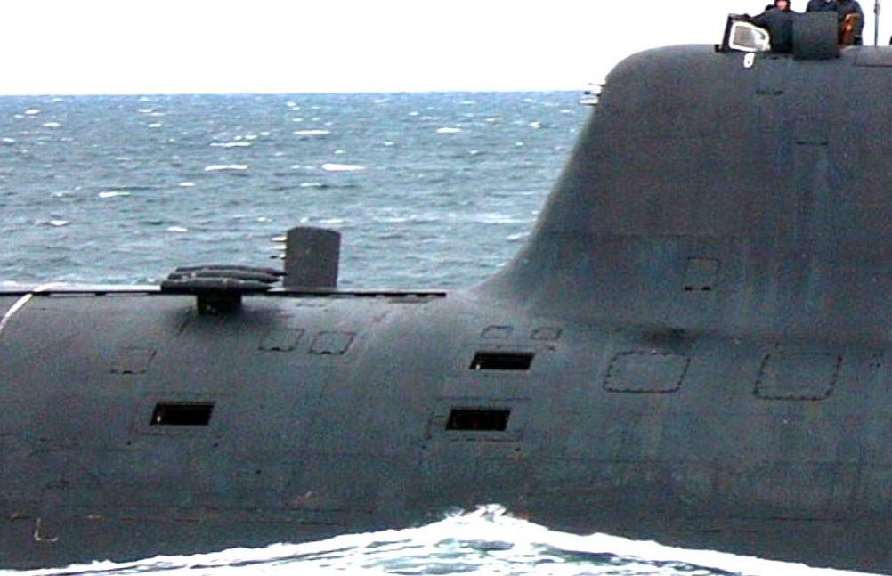 Click image for larger version

Name:	Akula closer look.jpg
Views:	1
Size:	74.8 KB
ID:	72981