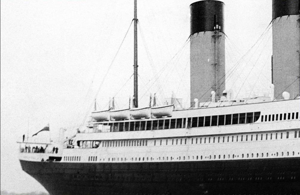 Click image for larger version

Name:	Titanic stern zoom.JPG
Views:	1
Size:	91.1 KB
ID:	91841