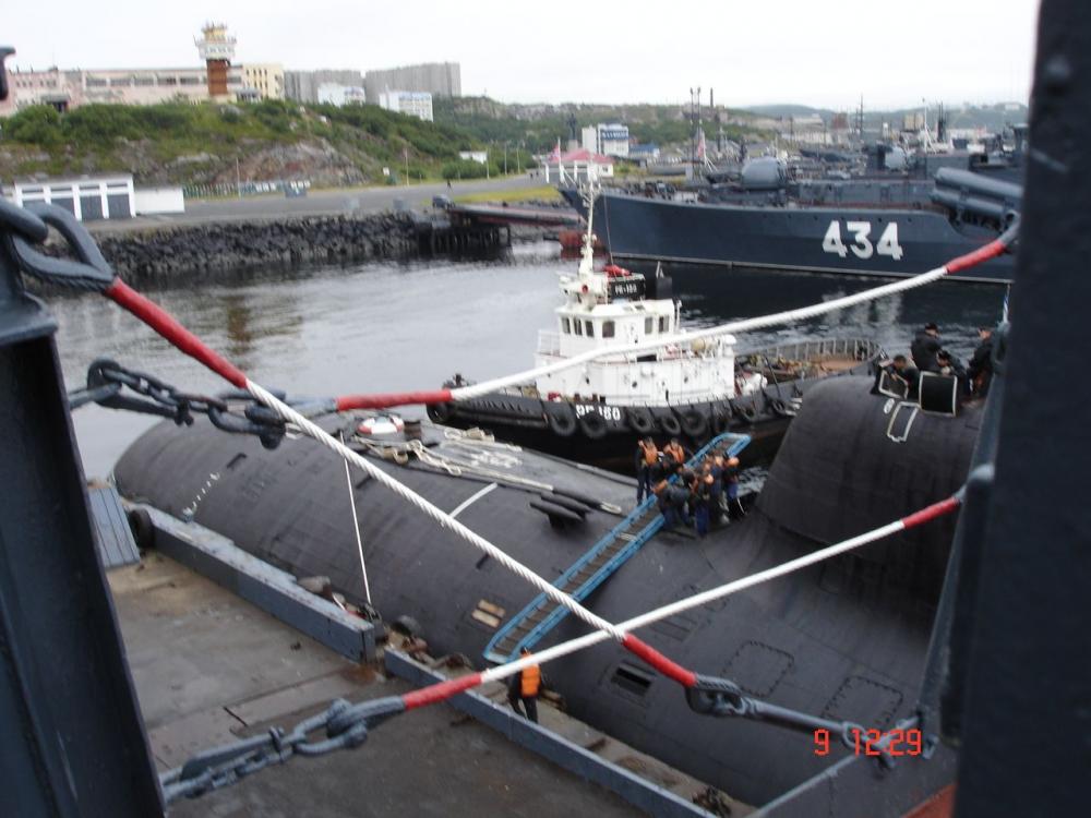 Click image for larger version

Name:	Akula getting docked.jpg
Views:	1
Size:	88.8 KB
ID:	66300