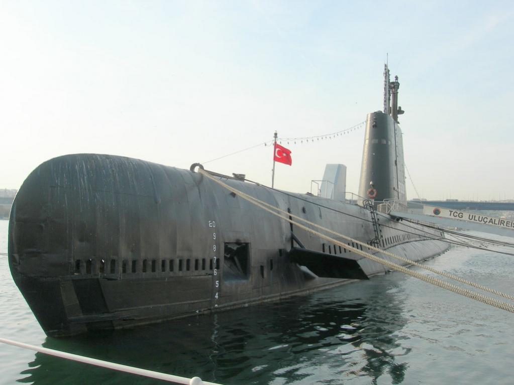 Click image for larger version

Name:	old_submarine_by_Hydrangeas.jpg
Views:	1
Size:	63.5 KB
ID:	101059