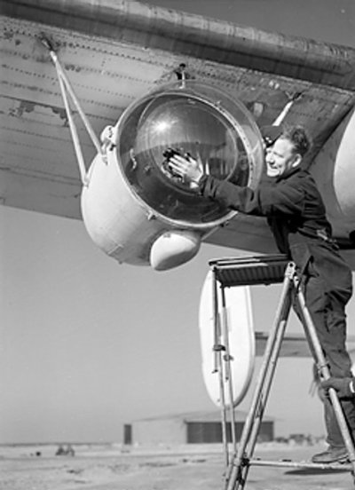 Click image for larger version

Name:	air_liberator15.jpg
Views:	1
Size:	34.5 KB
ID:	63947