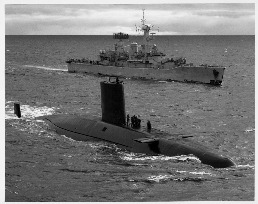 Click image for larger version

Name:	hms penelope and Valient.jpg
Views:	1
Size:	94.4 KB
ID:	62144