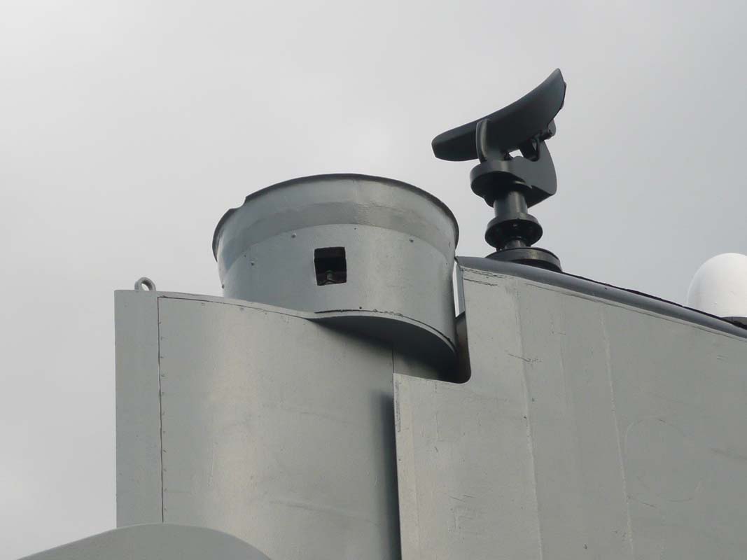 Click image for larger version

Name:	Growler mast.jpg
Views:	1
Size:	49.2 KB
ID:	101710