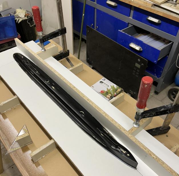 Click image for larger version

Name:	U1-025.jpg
Views:	182
Size:	60.1 KB
ID:	179930