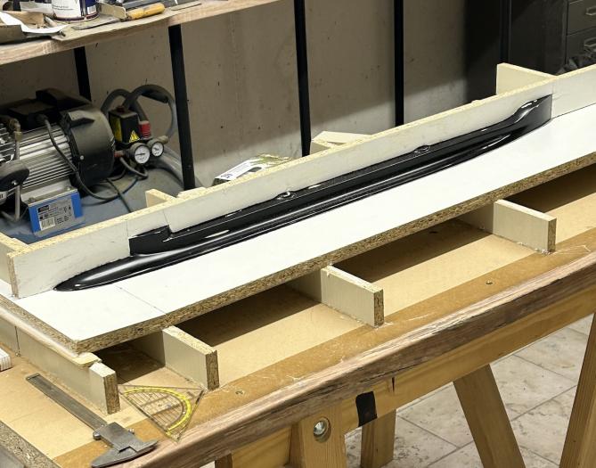 Click image for larger version

Name:	U1-033.jpg
Views:	184
Size:	59.7 KB
ID:	179960