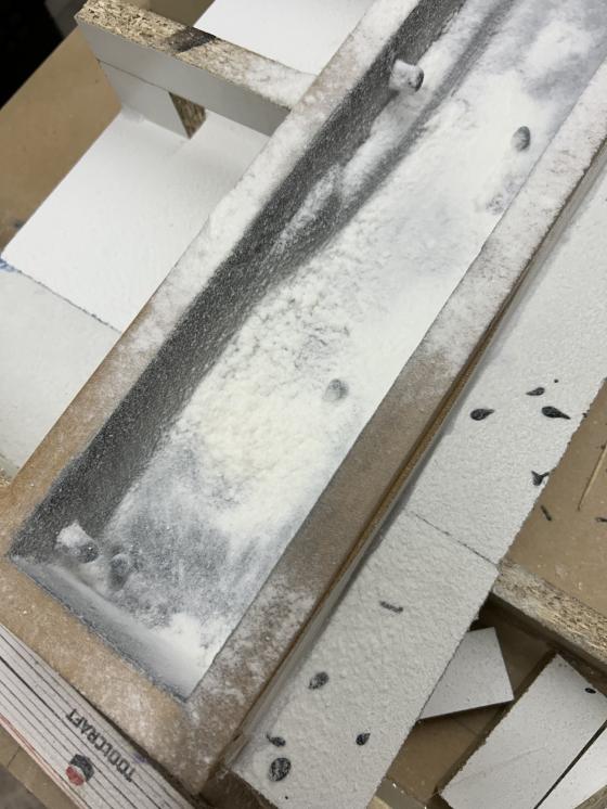 Click image for larger version

Name:	U1-045.jpg
Views:	187
Size:	60.4 KB
ID:	180429