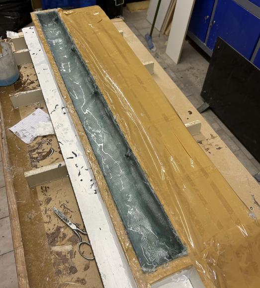 Click image for larger version

Name:	U1-049.jpg
Views:	180
Size:	55.0 KB
ID:	180461