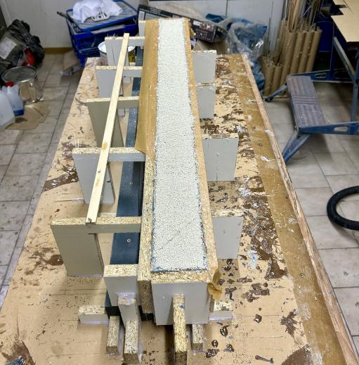 Click image for larger version

Name:	U1-072.jpg
Views:	168
Size:	58.9 KB
ID:	181033