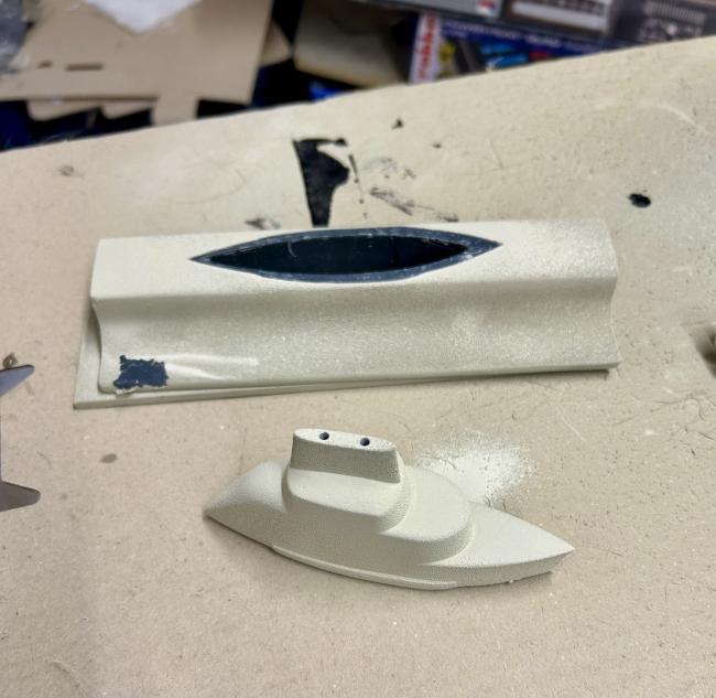 Click image for larger version

Name:	U1-110.jpg
Views:	138
Size:	46.2 KB
ID:	182085