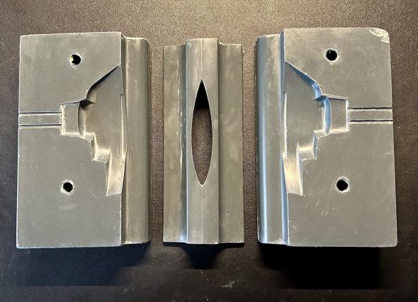 Click image for larger version

Name:	U1-134.jpg
Views:	212
Size:	43.7 KB
ID:	182832