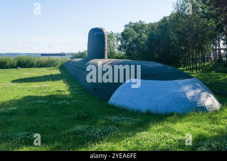 Click image for larger version

Name:	kronstadt-russland-22-juni-2024-art-object-ein-grossmodell-eines-atom-u-bootes-auf-einem-rasen-in-einem-park-2yea6fe.jpg
Views:	68
Size:	47.8 KB
ID:	186373