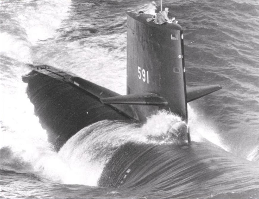 Click image for larger version

Name:	Shark sail closer.jpg
Views:	1
Size:	72.7 KB
ID:	76829