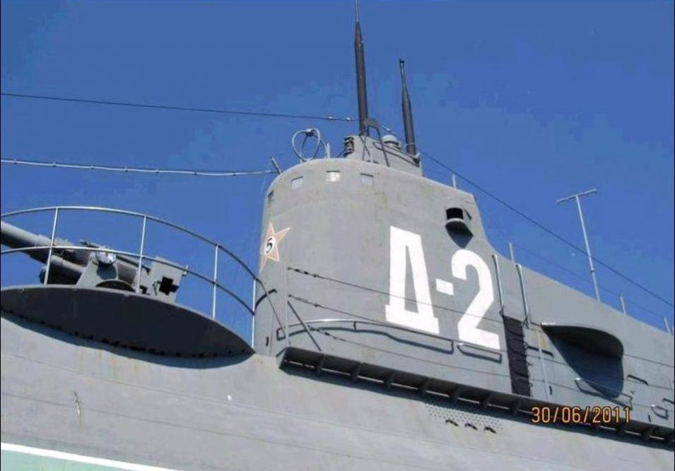 Click image for larger version

Name:	Navrodolets sail zoom.jpg
Views:	1
Size:	53.1 KB
ID:	81823