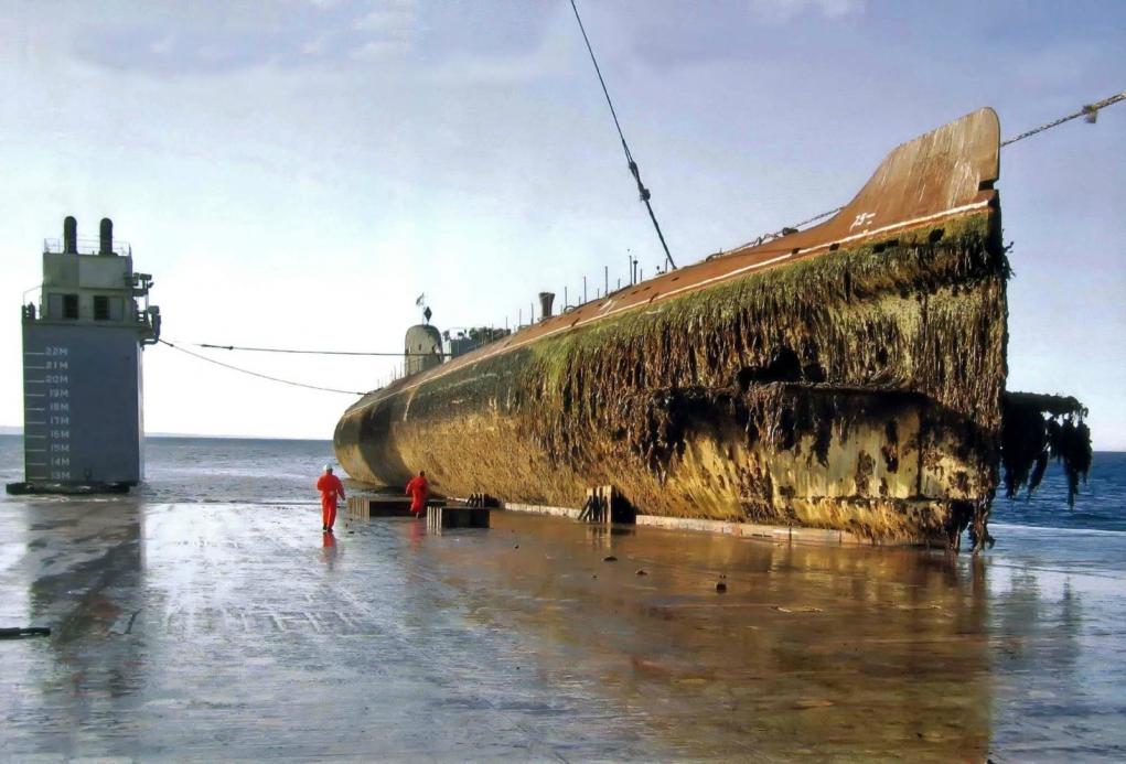 Click image for larger version

Name:	November barge.jpg
Views:	1
Size:	94.5 KB
ID:	81825