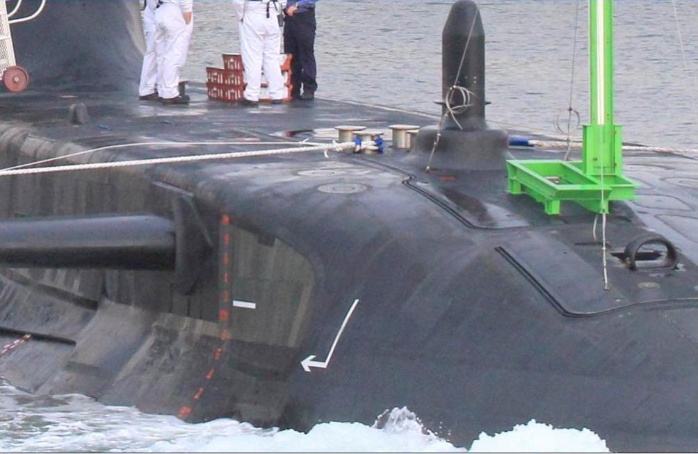 Click image for larger version

Name:	Ambush front deck zoom.jpg
Views:	1
Size:	79.6 KB
ID:	75501