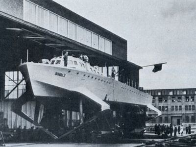 Click image for larger version

Name:	Image-for-Flying-in-water-when-the-hydrofoil-went-to-war-6430.jpg
Views:	74
Size:	35.1 KB
ID:	187960